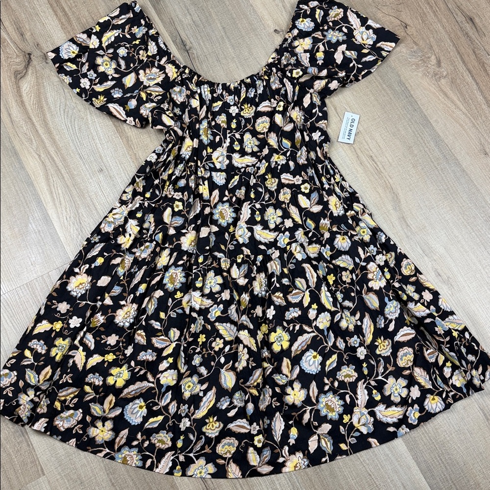 Old Navy Women’s Floral Dress in Black and Yellow. NWT. Size Medium - Picture 2 of 5